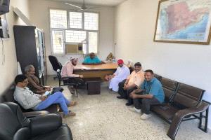 قوات درع الوطن تجسّد حضورها الإنساني بزيارة رسمية لكلية ردفان الجامعية وتعزيز جسور التعاون المجتمعي