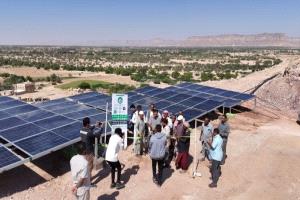 مشروعان جديدان للطاقة الشمسية ينهيان أزمة المياه في هينن والقطن بحضرموت