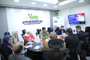 المكلا.. سفير الإتحاد الأوروبي لدى اليمن يزور مؤسسة صلة للتنمية ويبحث معها تعزيز الشراكة والمشاريع المشتركة