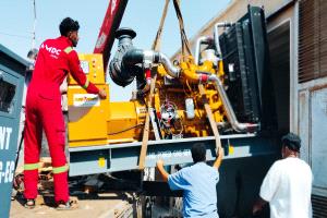 وصول مولدات غاز جديدة إلى منشأة بروم بدعم من وزارة النفط والغاز