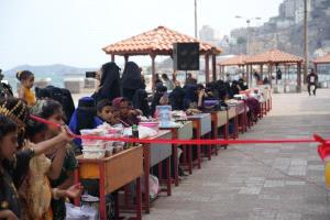 برعاية محافظ العاصمة ومدير عام مديرية التواهي… إقامة بازار الأسر المنتجة احتفاءً بالذكرى الـ58 للاستقلال المجيد