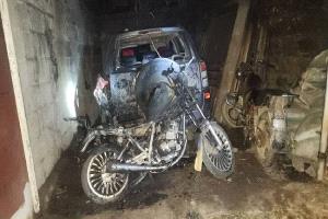 هجوم مسلح في إب يستهدف منازل مواطنين وسط انفلات أمني متصاعد