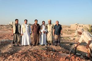 وكيل الشؤون الفنية بالمهرة يدشّن استكمال مشروع شبكة المياه رقم (3) في منطقة محيفيف بطول 4.4 كم