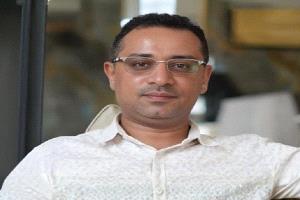 الااتحاد العالمي  المهاجرين اليمنيين يناشد نائب رئيس القيادة الرئاسية الإفراج عن الإعلامي عادل النزيلي