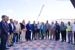 الوزير السقطري يستقبل السفير الألماني والوفد المرافق له ويطّلعان على سير العمل في مشروع إعادة تأهيل الميناء السمكي بعدن