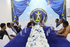 انتقالي حضرموت يؤكد اهتمامه بدعم النشاط الرياضي ويشيد بدور اتحاد كرة القدم بساحل حضرموت