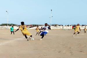 التعادل السلبي يؤهل الشعلة والغرافة إلى الدور الثاني بدوري الاستقلال 30 نوفمبر بالكود