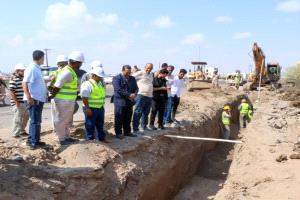 السعيدي وباخبيرة وناجي يطلعون على سير العمل في مشروع الخط الاستراتيجي للصرف الصحي بدار سعد
