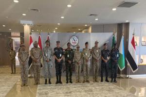 الفريق الركن عبدالله سالم النخعي يشارك في فعاليات اختتام التمرين البحري المختلط الموج الاحمر ٨