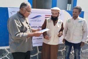 تربية مديرية تبن بلحج تستلم مشروع بناء ثلاثة فصول دراسية مقدمة من الجمعية الكويتية لمدرسة مشعل بالمديرية