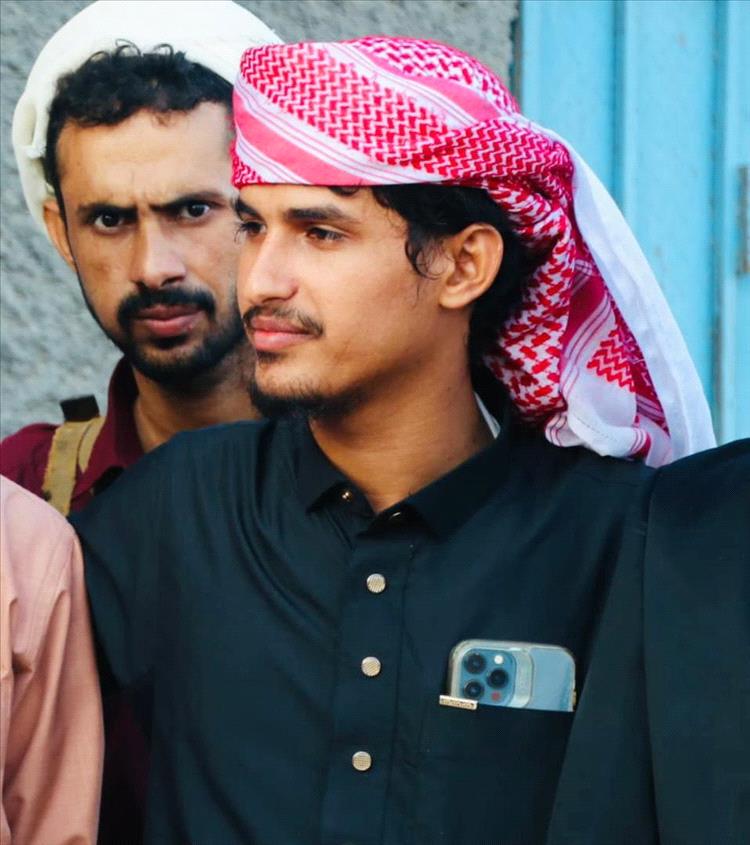 دموع أم مرسال تستنفر الضمائر.. وشيخ شباب الصبيحة يطالب بتحقيق العدالة العاجلة