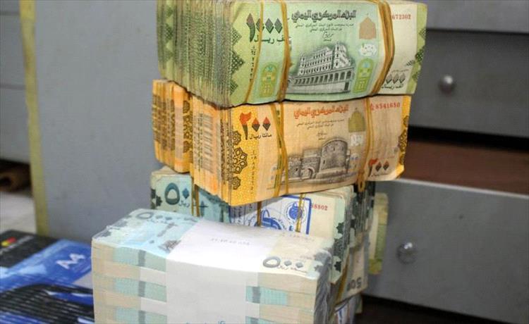 مصدر رئاسي يؤكد: صرف المرتبات لن يؤثر على استقرار العملة والإصلاحات الأخيرة عززت الثقة بالاقتصاد الوطني