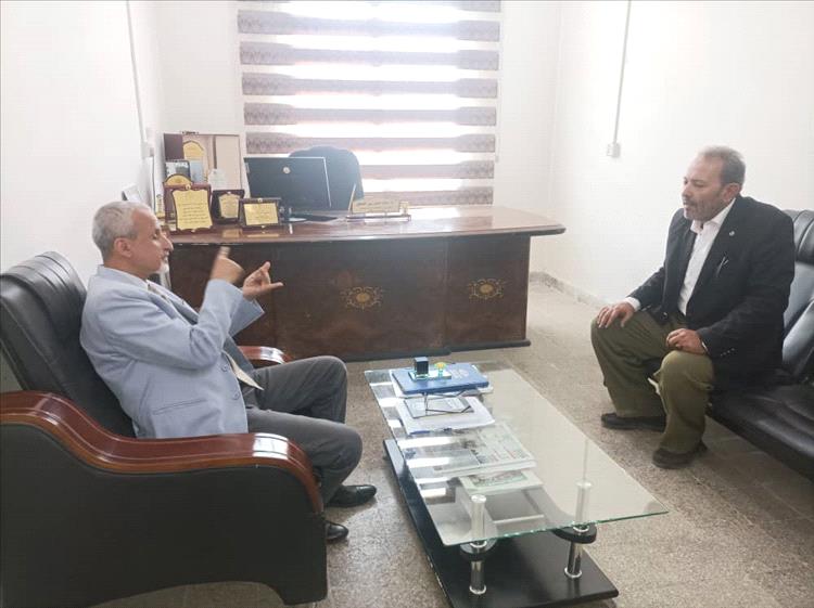 الوكيل الشبحي يلتقي مدير عام مكتب الصحة العامة والسكان بمحافظة أبين