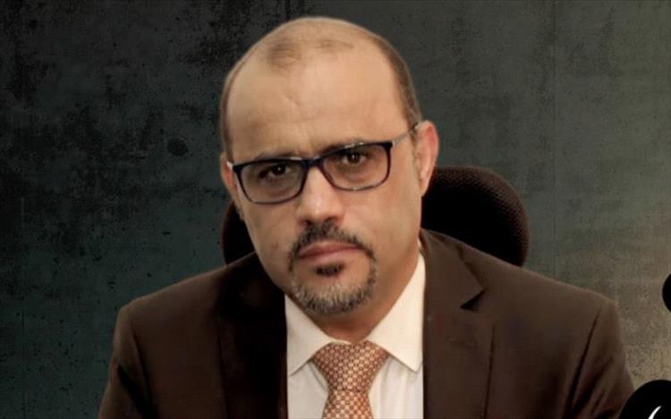 عبدالله إسماعيل: الحوثيون لا يؤمنون بالتنوع السياسي.. والسلاح الإيراني ليس مجانيًا