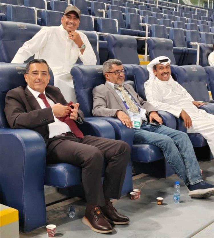 مهدي الدحيمي .. قائد بعثة المنتخب الوطني وصانع الانتصارات  بهدوء وحنكة