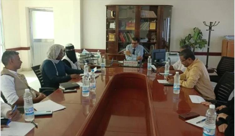 لقاء يجمع مدير عام مكتب الصحة بلحج ومدير التغذية بمنظمة اليونيسيف مع المانح بنك الاعمار الألماني لمناقشة مشاريع المنظمة