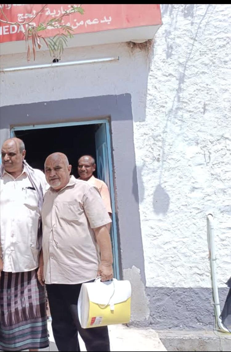 جهود حثيثة يبذلها الدكتور عبدالقوي المنصوب للنهوض بالقطاع الصحي في المضاربة ورأس العارة