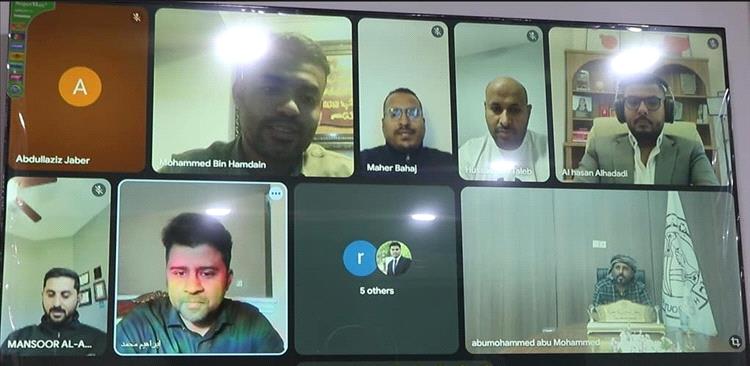الشيخ بن حبريش يعقد لقاءً مرئيًا مع شخصيات حضرمية في الولايات المتحدة الأمريكية