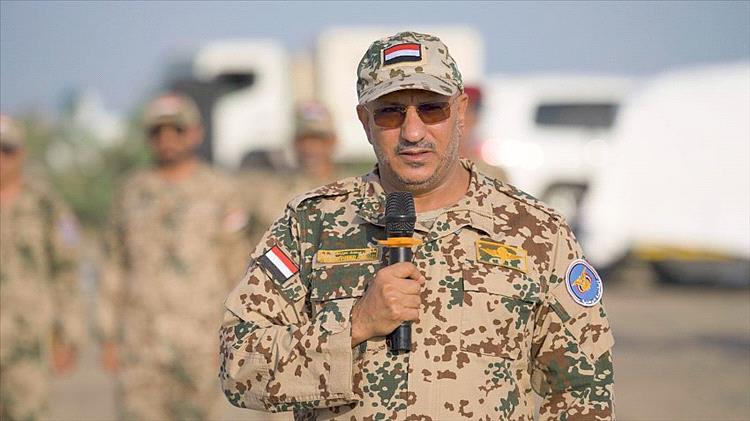 طارق صالح: نطور قدراتنا العسكرية براً وبحرا والسلام لن يتحقق إلا بالقوة