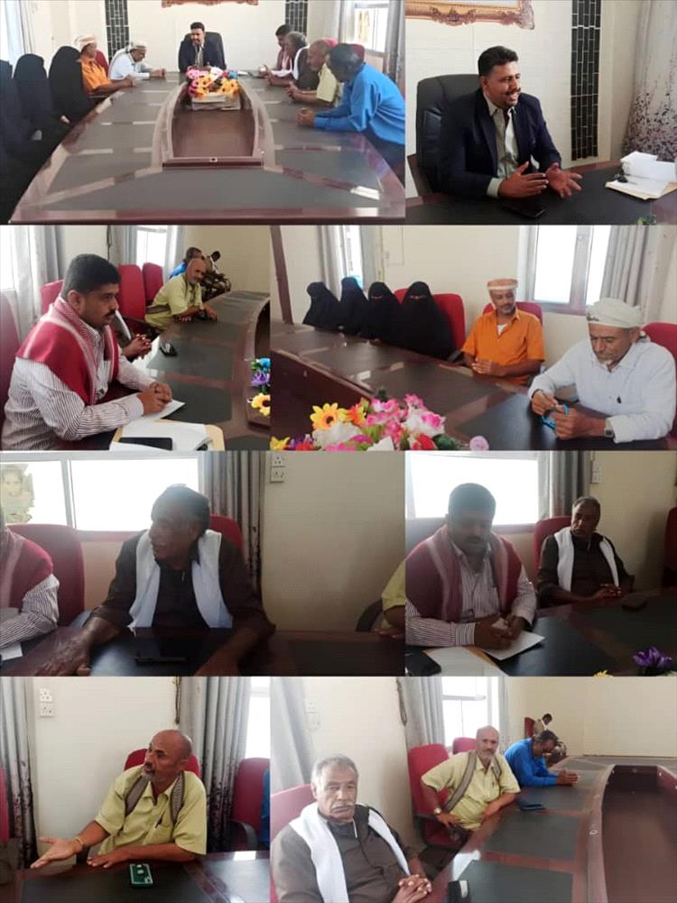 مكتب الصناعة والتجارة بأبين يعقد لقاءً موسعاً مع مديري الفروع بالمديريات ومديري الإدارات بالمكتب