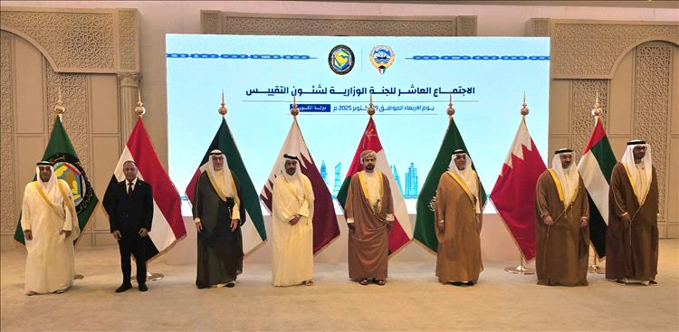 وزير الصناعة والتجارة يشارك في الاجتماع العاشر للجنة الوزارية لشؤون التقييس بدولة الكويت