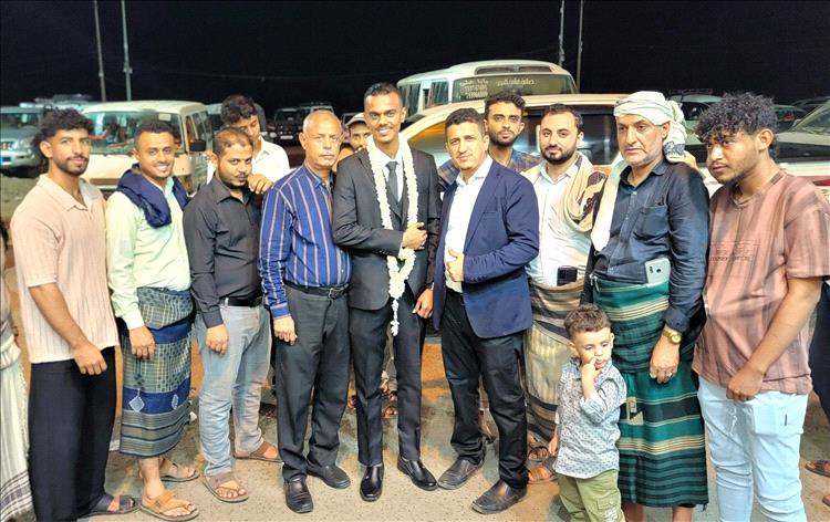 مبارك للمهندس يوسف خالد أحمد  دخوله القفص الذهبي