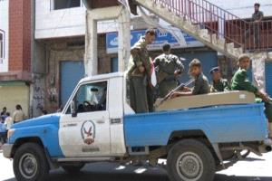 شرطة تعز تضبط ثلاثة متهمين بقضية سرقة