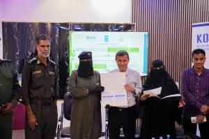 ‏المدير العام لمديرية الشحر يختتم الدورة التدريبية للعاملات في مجال سيادة القانون