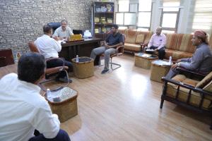 جامعة المهرة تنفذ زيارات ميدانية تنسيقية للمؤتمر العلمي الدولي الثالث ( المخدرات والمؤثرات العقلية) بالمعهد العالي للقضاء بليبيا