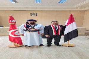 قيثارة العصر وشاهد التاريخ: المجتمع اليمني في القرن السابع الهجري من خلال شعر ابن هتيمل ( أطروحة دكتوراه مهمة للشاعر محمود أبوبكر)