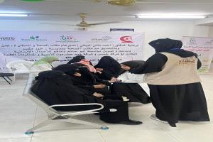 اختتام المخيم الطبي المجاني لمؤسسة إحسان للتنمية الإنسانية في مديرية خور مكسر بعدن