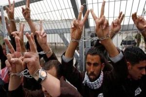 إسرائيل وحماس تتفقان على إطلاق 2000 أسير فلسطيني ضمن اتفاق غزة