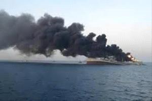 عاجل.. تفاصيل أولية لانفجار ناقلة نفط قبالة سواحل مدينة أحور بأبين.. والبحث جارٍ عن الطاقم