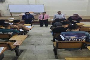 كلية العلوم الإدارية بجامعة عدن تبدأ امتحانات الدور الثاني للفصل الدراسي الثاني