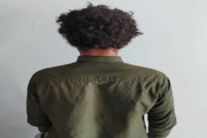 شرطة مديرية عرماء تتمكن من القاء على شخص قام بسرقة سيارة وتستعيد السيارة إلى مالكها