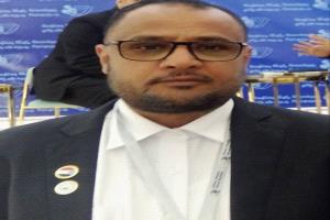 الرئيس الفخري لنادي عرماء باحميد يقدّم دعمًا ماليًا لتشجيع اللاعبين المتميزين