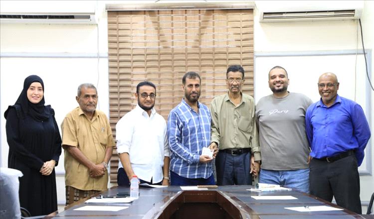 الاتحاد العام للإعلام الرياضي يدشّن توزيع بطاقات العضوية الجديدة