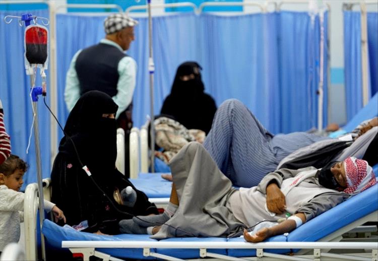 ارتفاع عدد حالات الإصابة والوفاة في تعز إلى 9922 حالة جراء الأوبئة المنتشرة