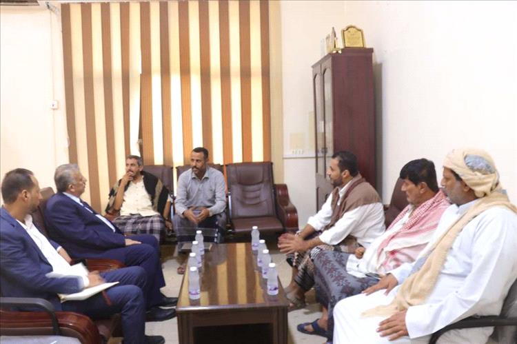 فريق التوجيه والرقابة الرئاسي يطلع على نشاط مكتب التخطيط والتعاون الدولي بالمهرة
