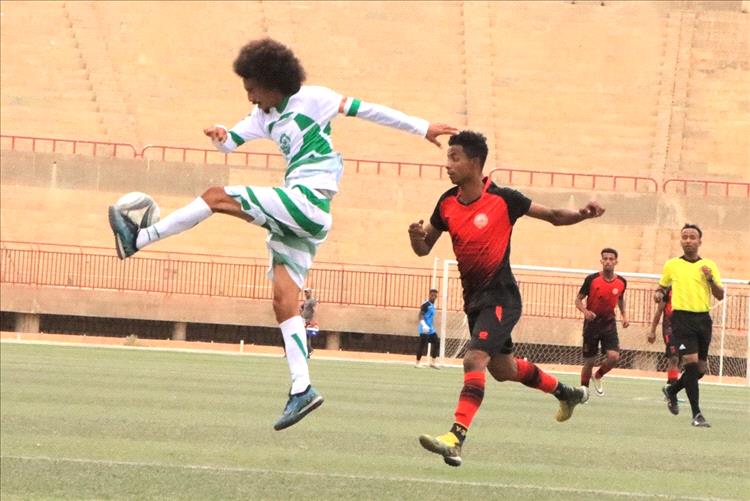 الوحدة بتريم بفوز على شباب القطن بثلاثة اهداف لهدفين والبرق واتحاد حضرموت حبايب