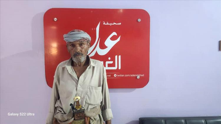 مواطن من شبوة يشكو استيلاء جيرانهُ على ارضيتين له في بيحان