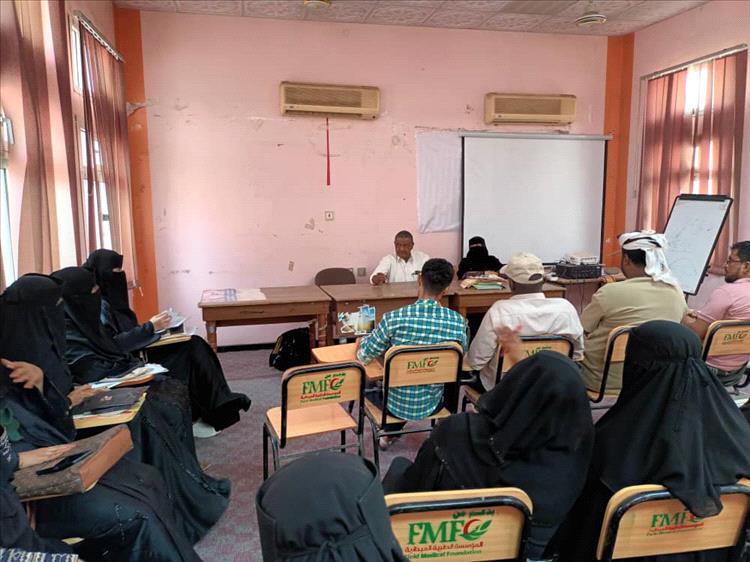 إدارة التثقيف الصحي بلحج تضع خطة توعية مدرسية لمكافحة الإسهالات والحميات في الحوطة