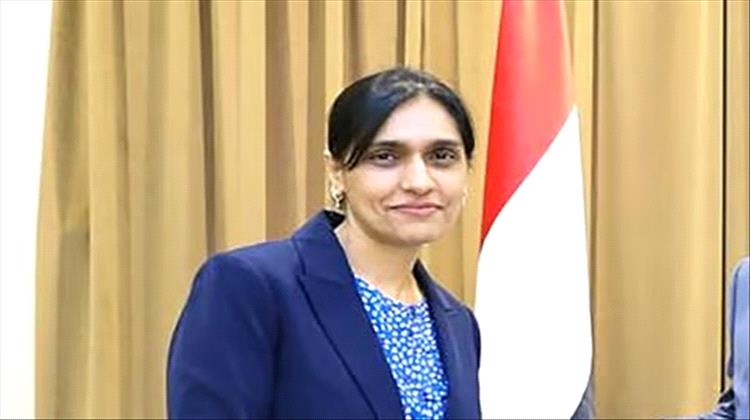 السفيرة البريطانية: أي انقسامات في قيادة الشرعية تخدم الحوثيين (حوار)