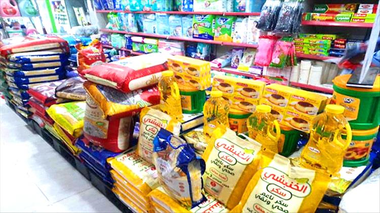 مواطنون بعدن: أسعار المواد الغذائية تعاود الارتفاع مجددًا