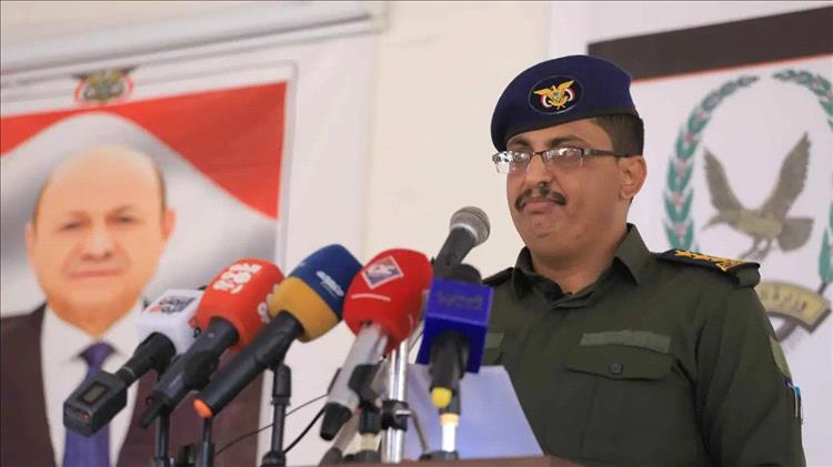 متحدث الداخلية يكشف عن عمليات تهريب حوثية من منافذ الحكومية