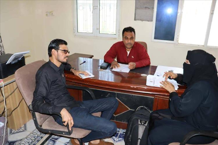فريق التوجيه والرقابة الرئاسي يطلع على عمل عدد من الإدارات بانتقالي أبين