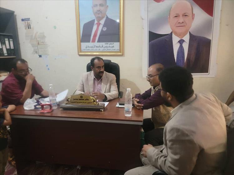 مدير عام قعطبة الشاعري يلتقي وكيل المحافظة لشؤون المديريات جمال مانع