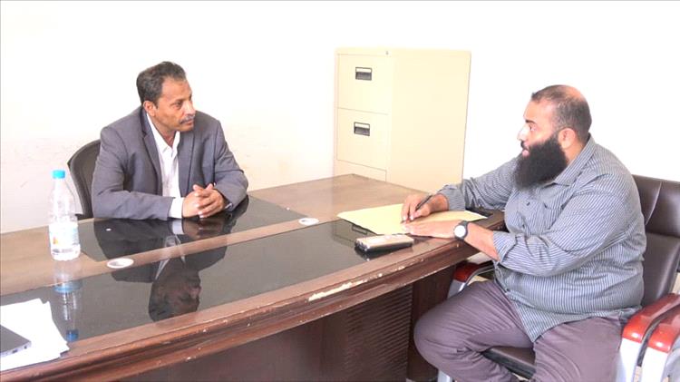 خلال لقائه المهندس الشرمي.. محافظ أبين يشيد بجهود فرع هيئة الأراضي في خدمة المواطنين وجذب الاستثمارات