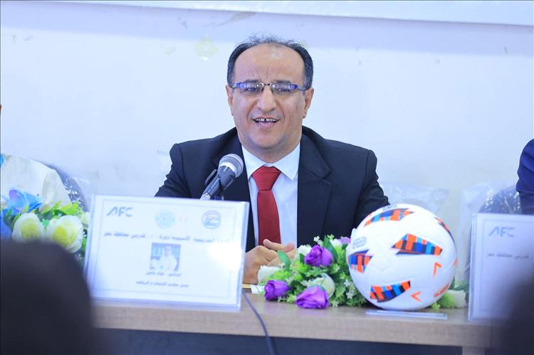 فاضل يدعو الشباب والرياضيين والكشافة للمشاركة في تنظيف مدينة تعز.