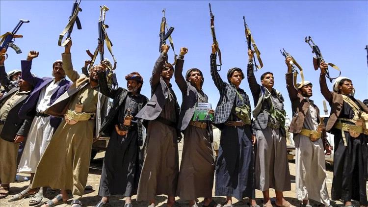 اليمنيون يواجهون عقدًا من المعاناة والدمار وسط اتهامات للحوثيين بالمسؤولية